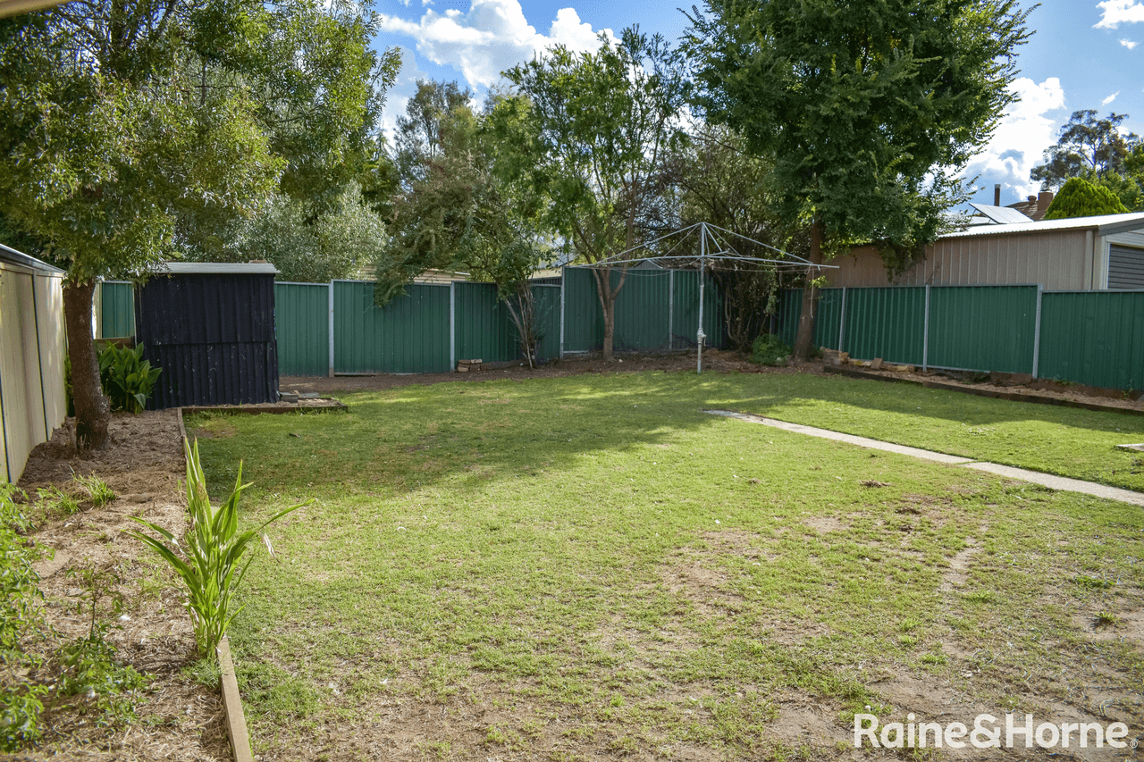 196 Brilliant Street, BATHURST, NSW 2795