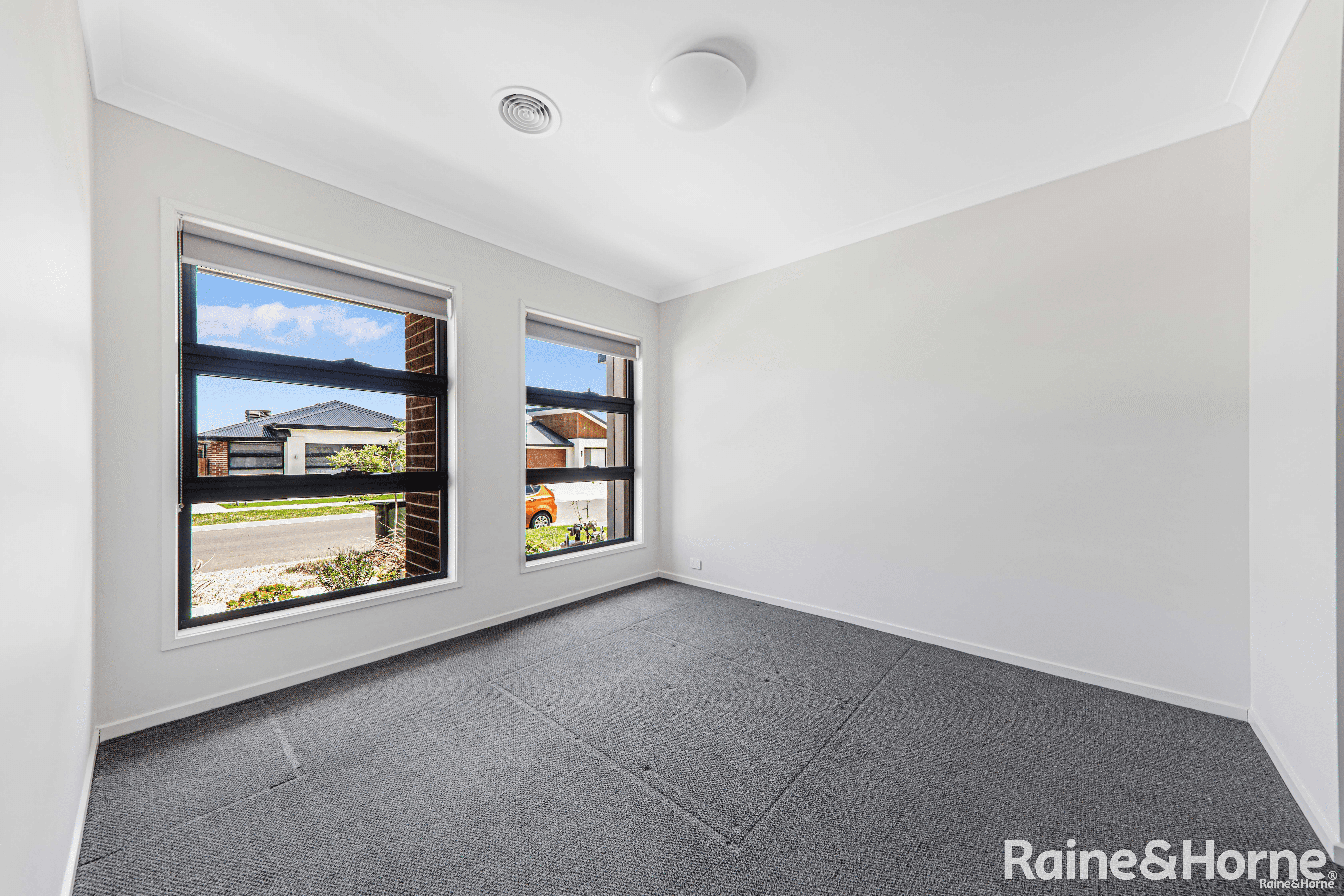 23 Nyman Circuit, TARNEIT, VIC 3029