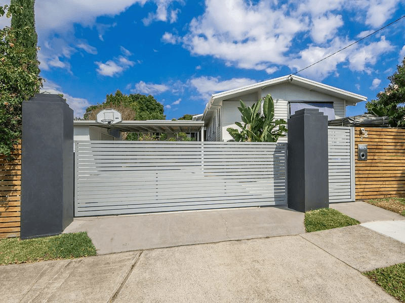 38 Dowling Dve, SOUTHPORT, QLD 4215