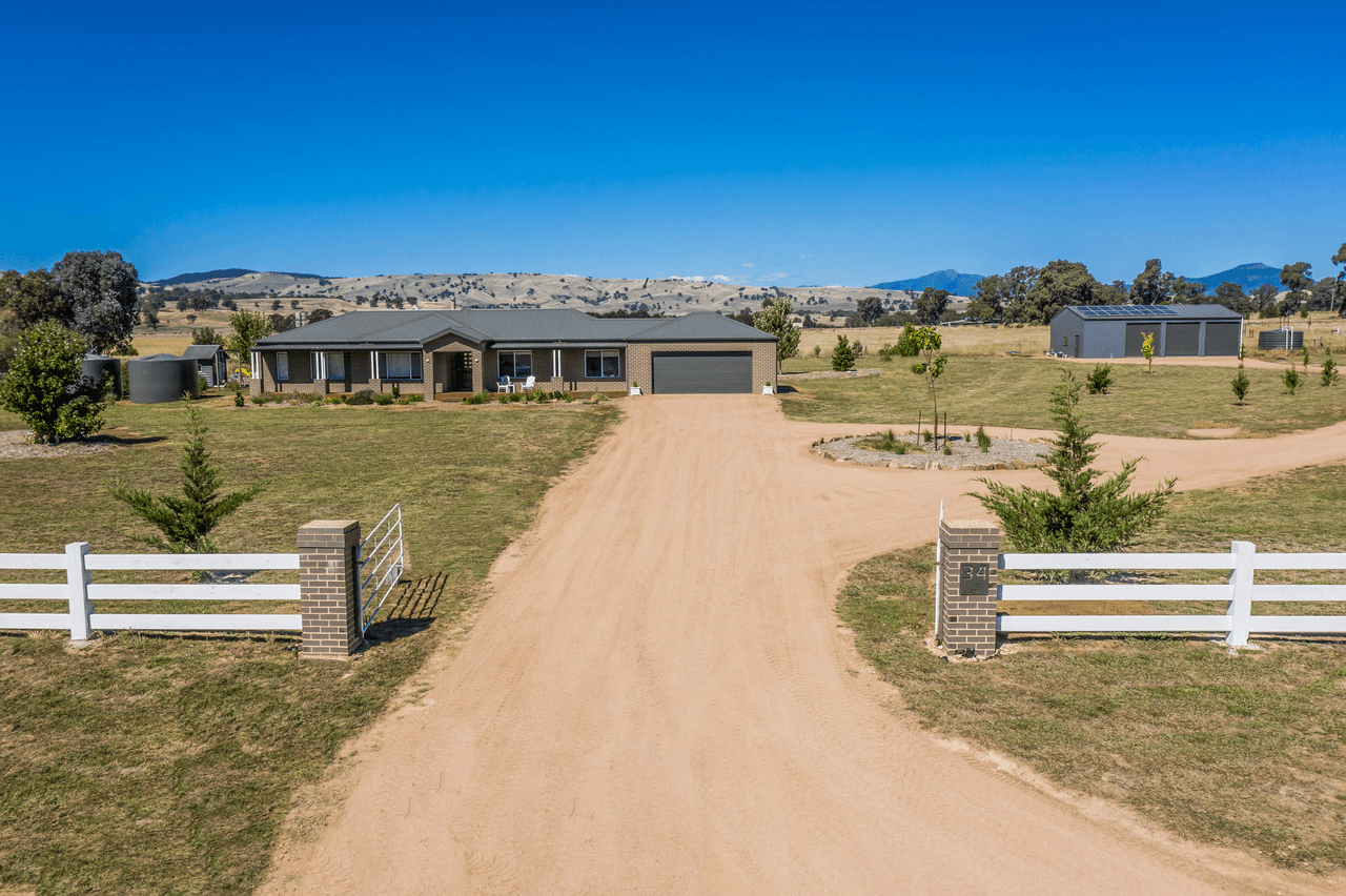 34 Hallets Lane, MANSFIELD, VIC 3722