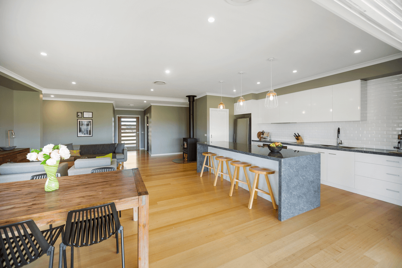 34 Hallets Lane, MANSFIELD, VIC 3722