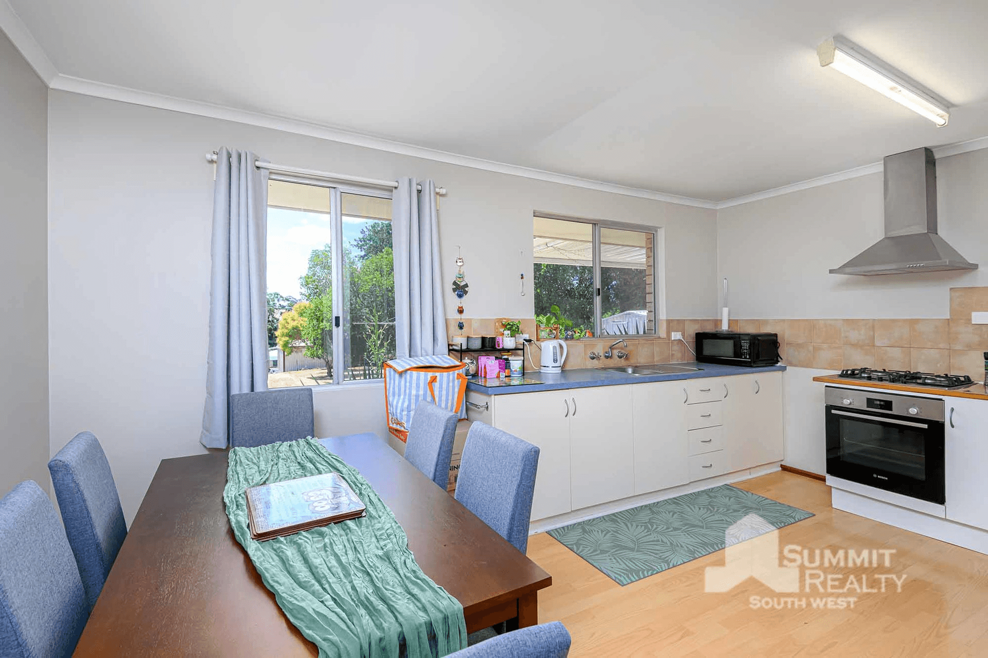 16 Castle Place, Donnybrook, WA 6239