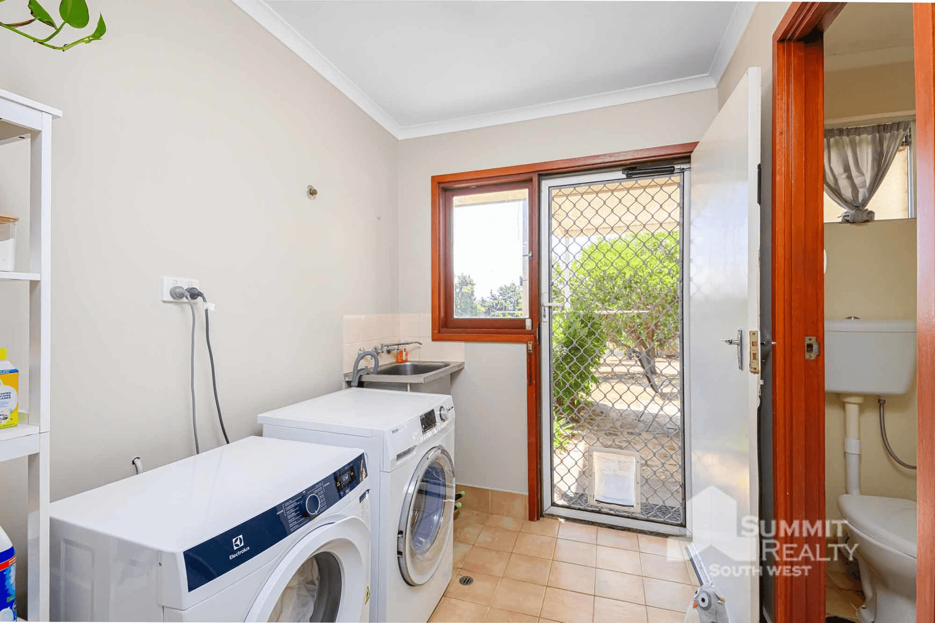 16 Castle Place, Donnybrook, WA 6239