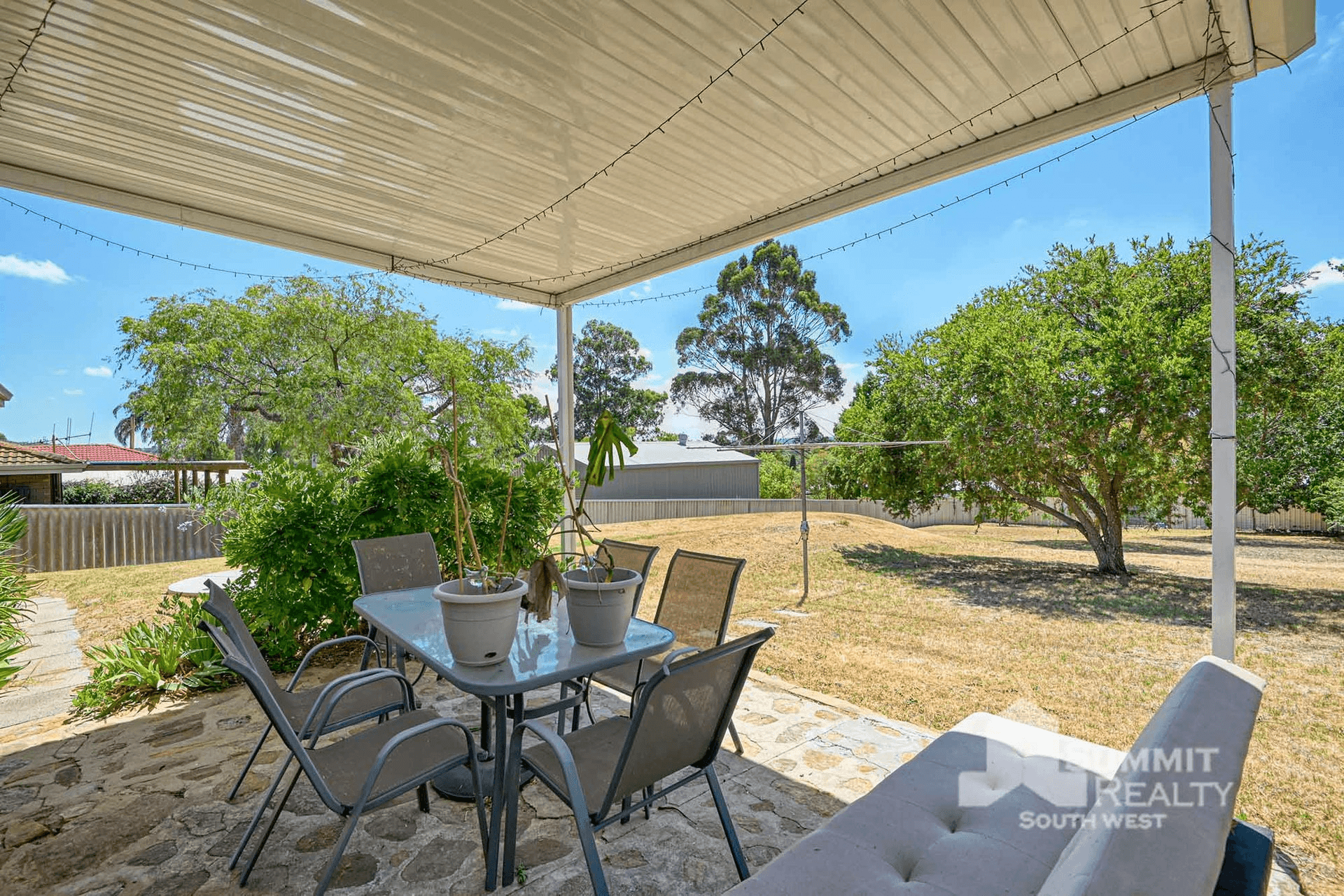 16 Castle Place, Donnybrook, WA 6239
