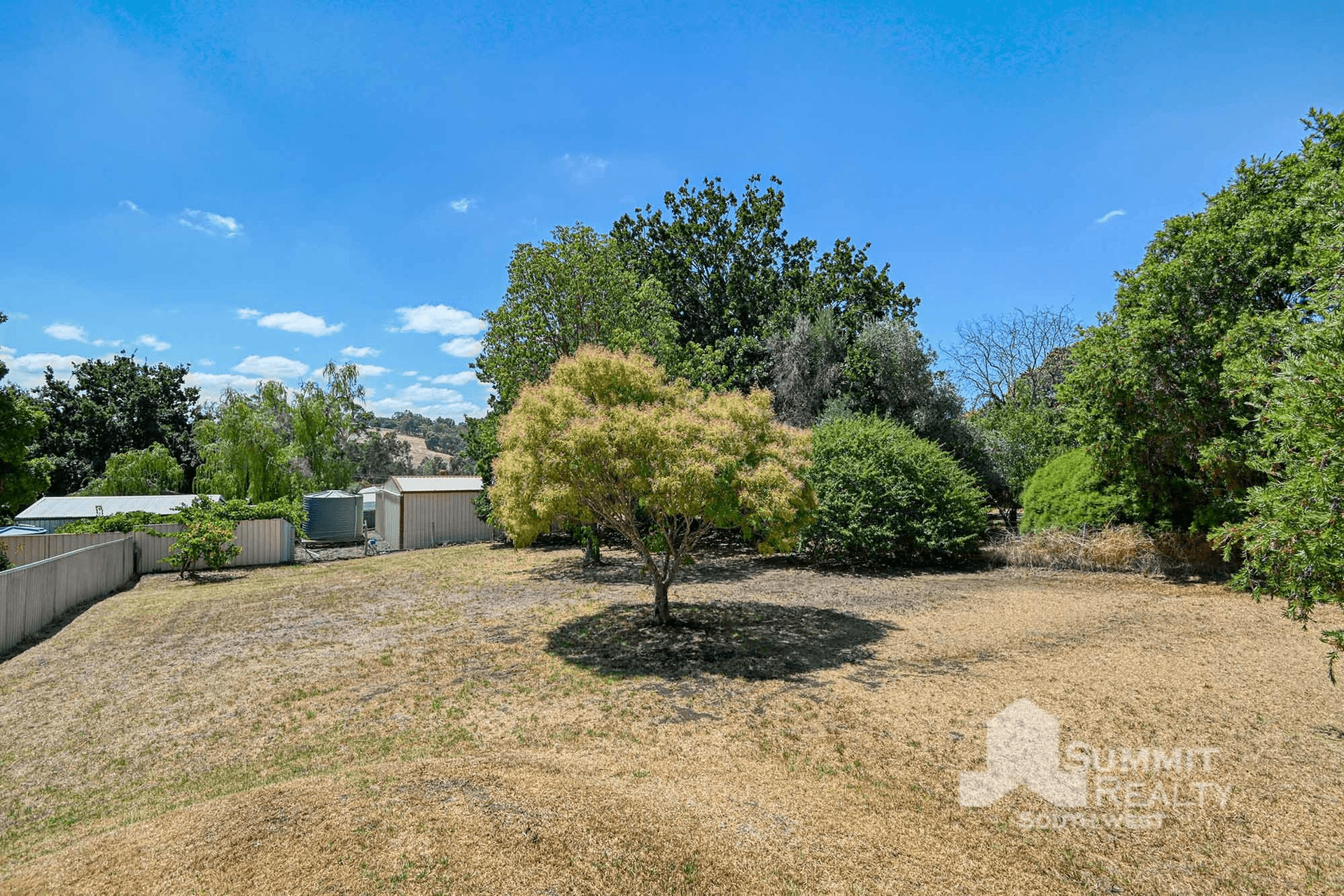 16 Castle Place, Donnybrook, WA 6239