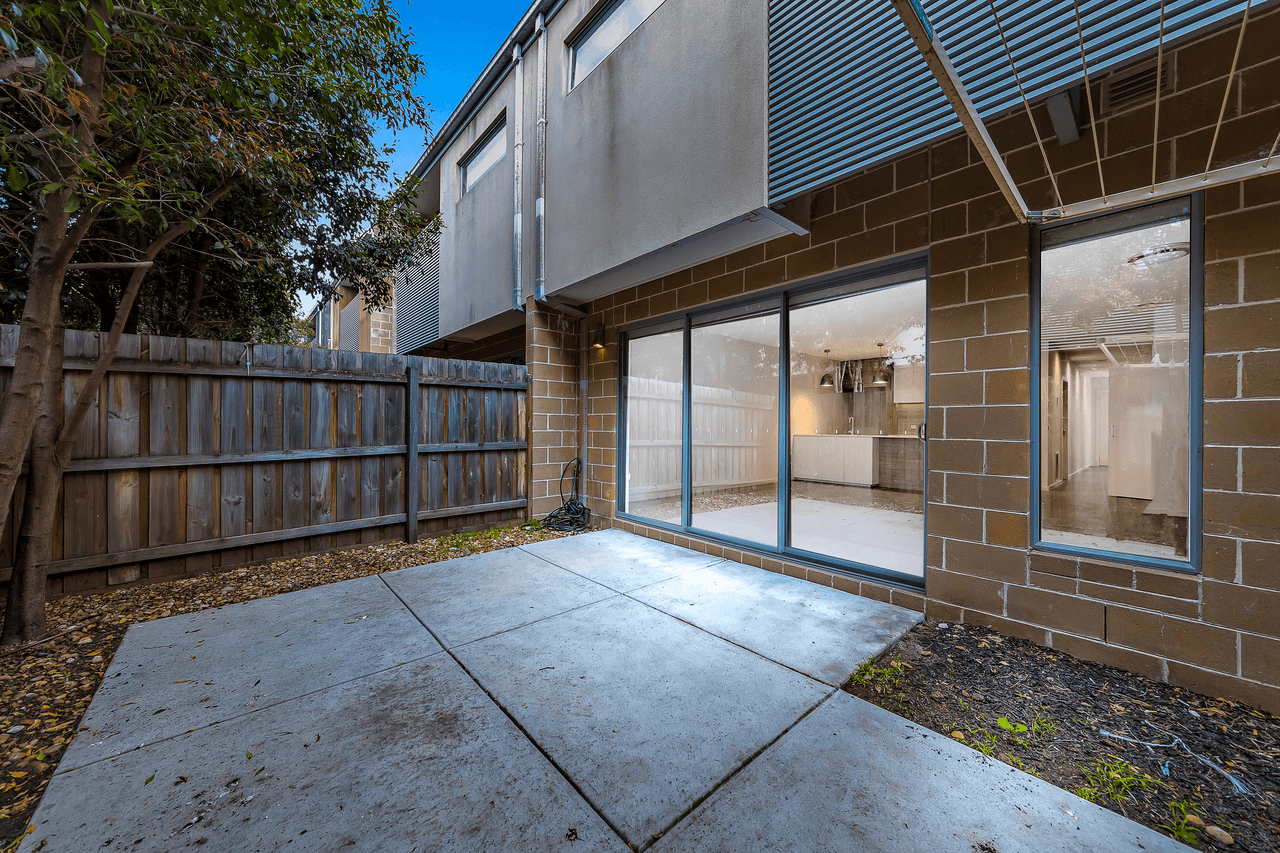 10 Florence Place, SUNSHINE WEST, VIC 3020