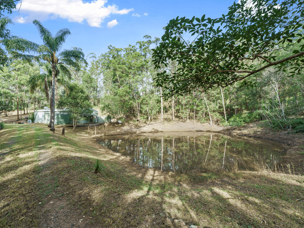 2061  Esk Hampton Road, REDBANK CREEK, QLD 4312