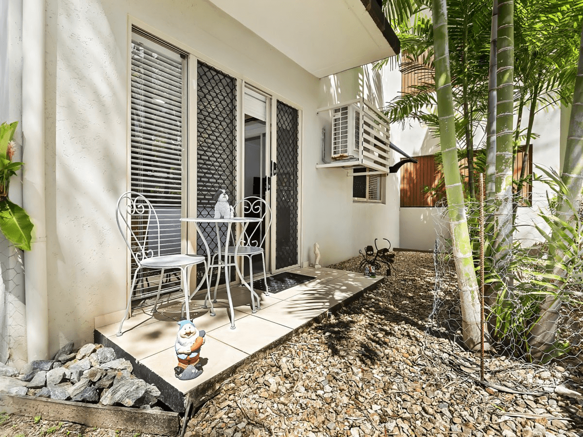 1202/44-62 Clifton Road, CLIFTON BEACH, QLD 4879