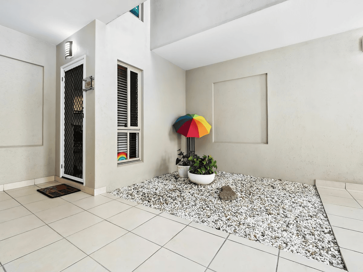 1202/44-62 Clifton Road, CLIFTON BEACH, QLD 4879