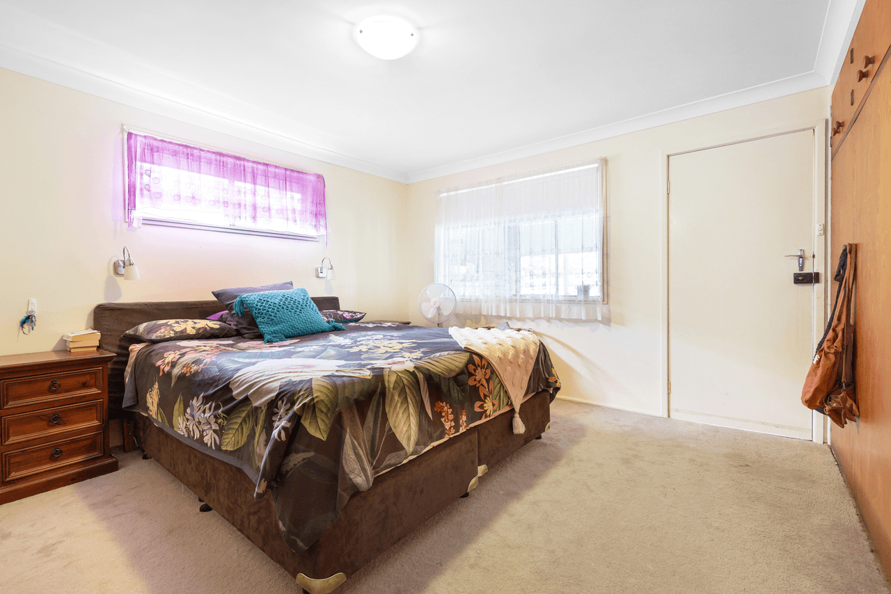 30 Minnamurra Crescent, TAMWORTH, NSW 2340