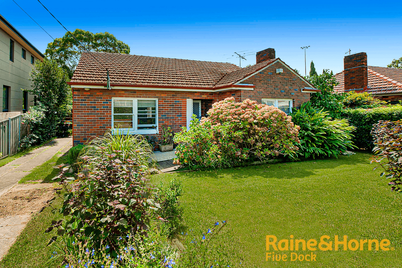 6 Curtin Avenue, ABBOTSFORD, NSW 2046