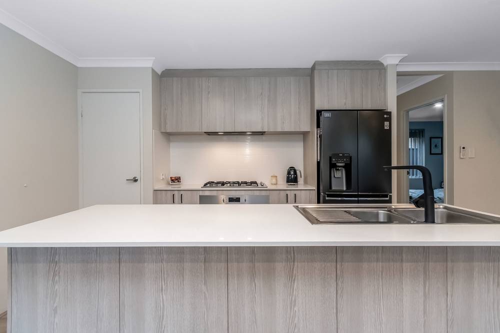 23 Charnwood Grove, Hilbert, WA 6112
