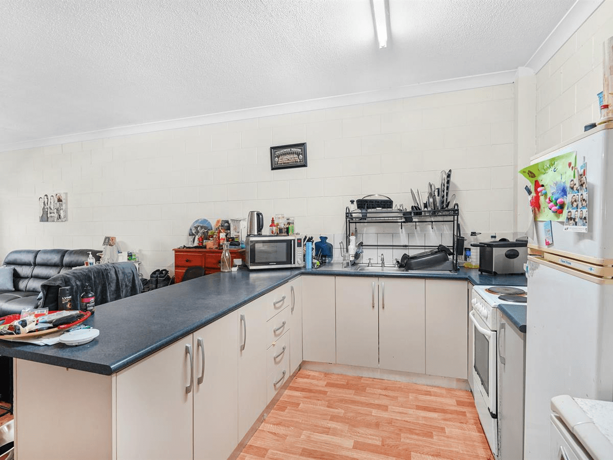 1/520 Varley Street, YORKEYS KNOB, QLD 4878