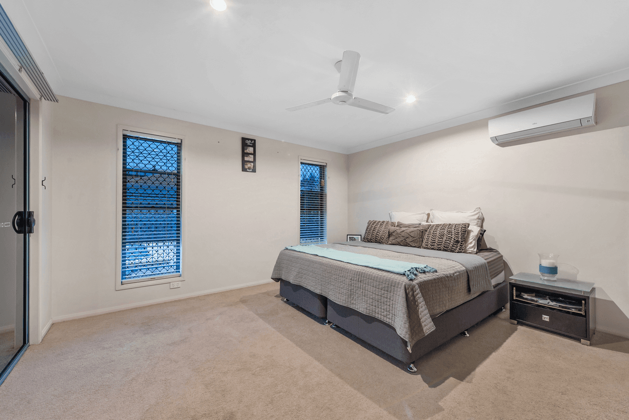 38 Fleetwing Avenue, Newport, QLD 4020