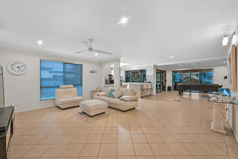 38 Fleetwing Avenue, Newport, QLD 4020