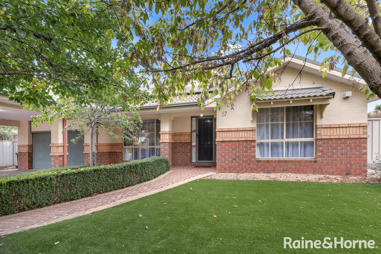 57 Creekwood Drive, CRAIGIEBURN, VIC 3064