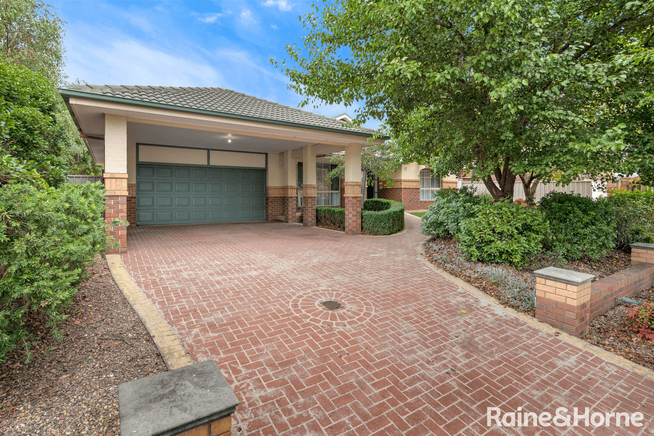 57 Creekwood Drive, CRAIGIEBURN, VIC 3064