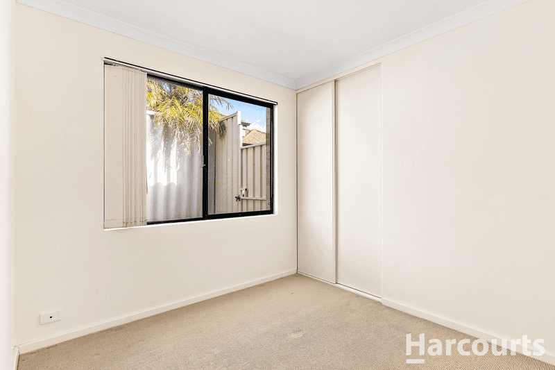 2/73 Gibson Street, MANDURAH, WA 6210