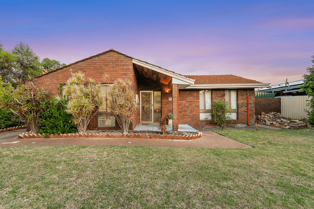 17 Cordroy Way, Hamersley, WA 6022