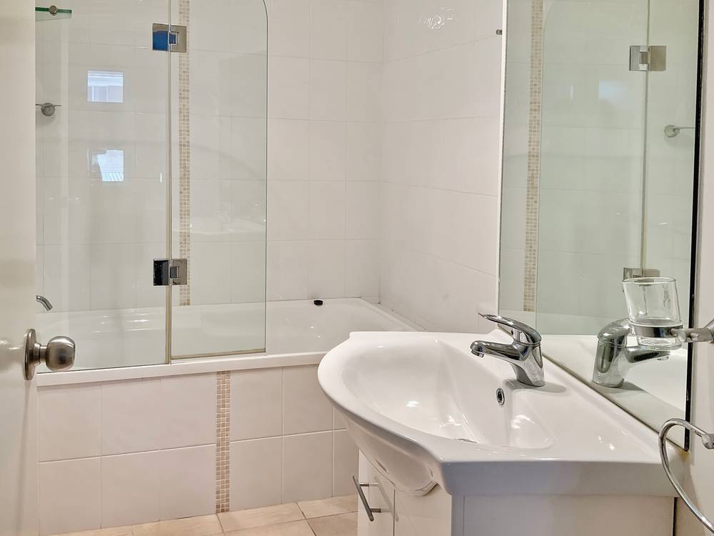 6/73-79 The Lakes Drive, GLENMORE PARK, NSW 2745