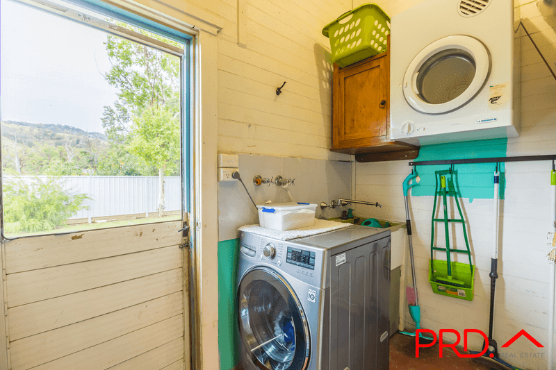 2 Duncan Street, WOOLOMIN, NSW 2340