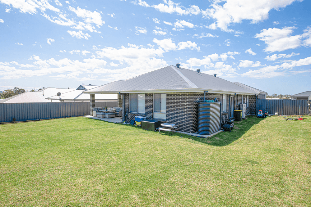 10 Marika Street, LOCHINVAR, NSW 2321