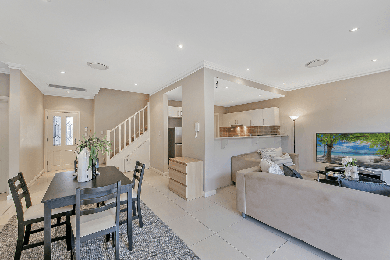 2/192 Pennant Hills Rd, OATLANDS, NSW 2117