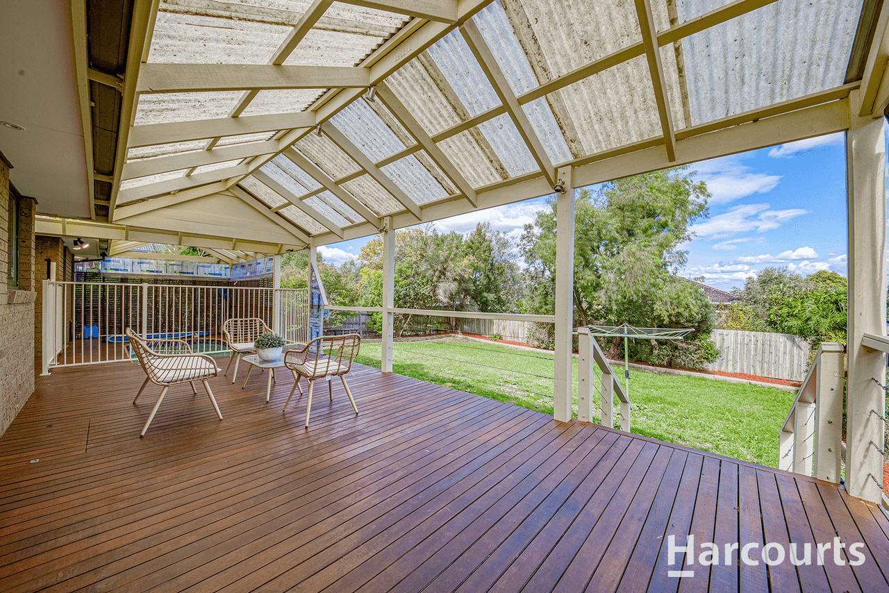8 Minchinbury Drive, VERMONT SOUTH, VIC 3133