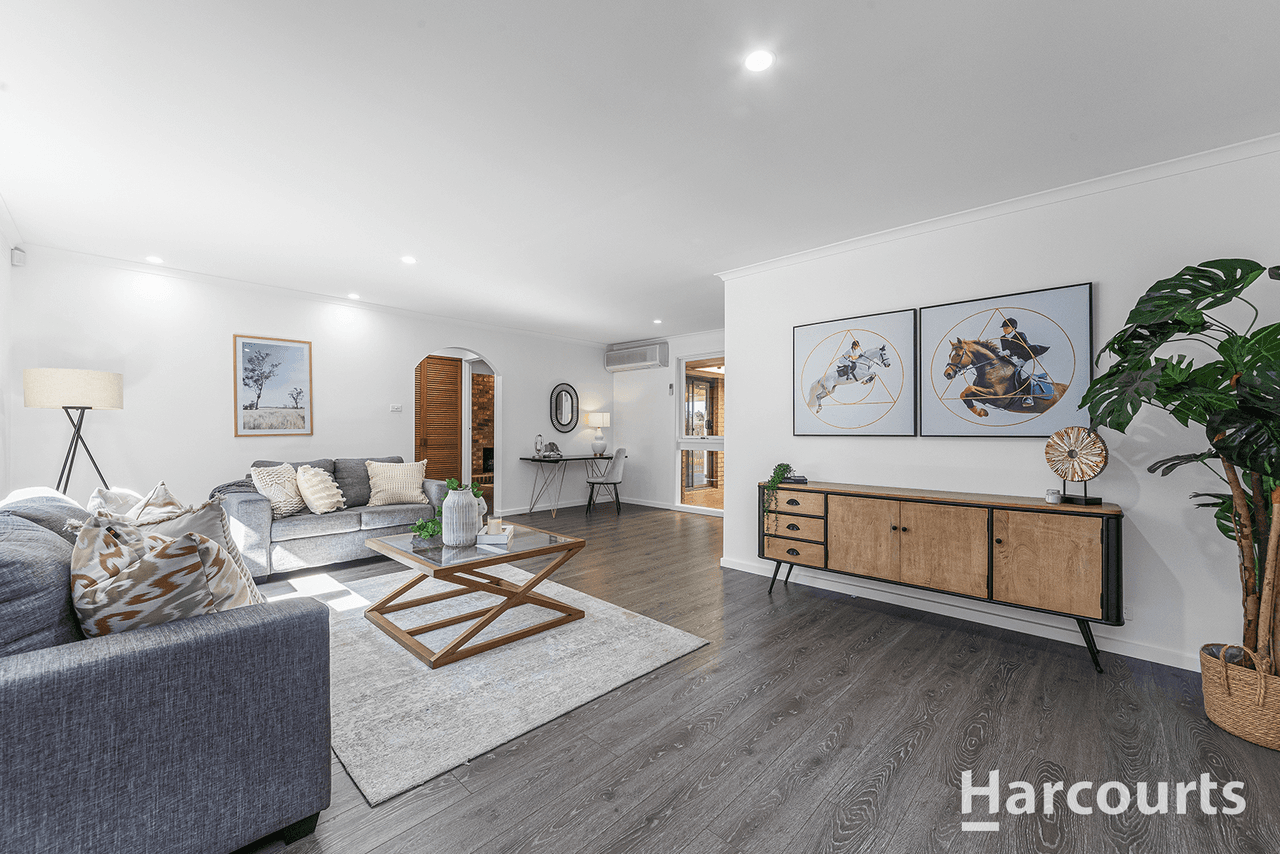 8 Minchinbury Drive, VERMONT SOUTH, VIC 3133