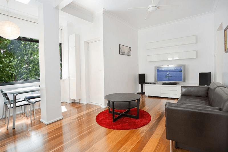 9/29 East Crescent Street, McMahons Point, NSW 2060