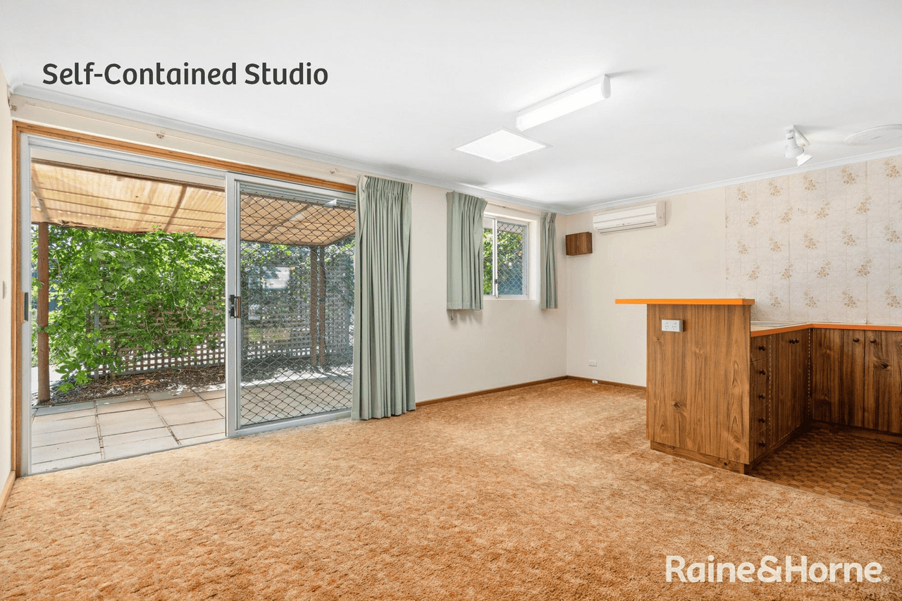 1 Hinkley Road, MORPHETT VALE, SA 5162