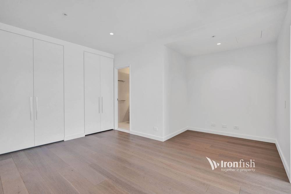 3707/628 Flinders Street, DOCKLANDS, VIC 3008