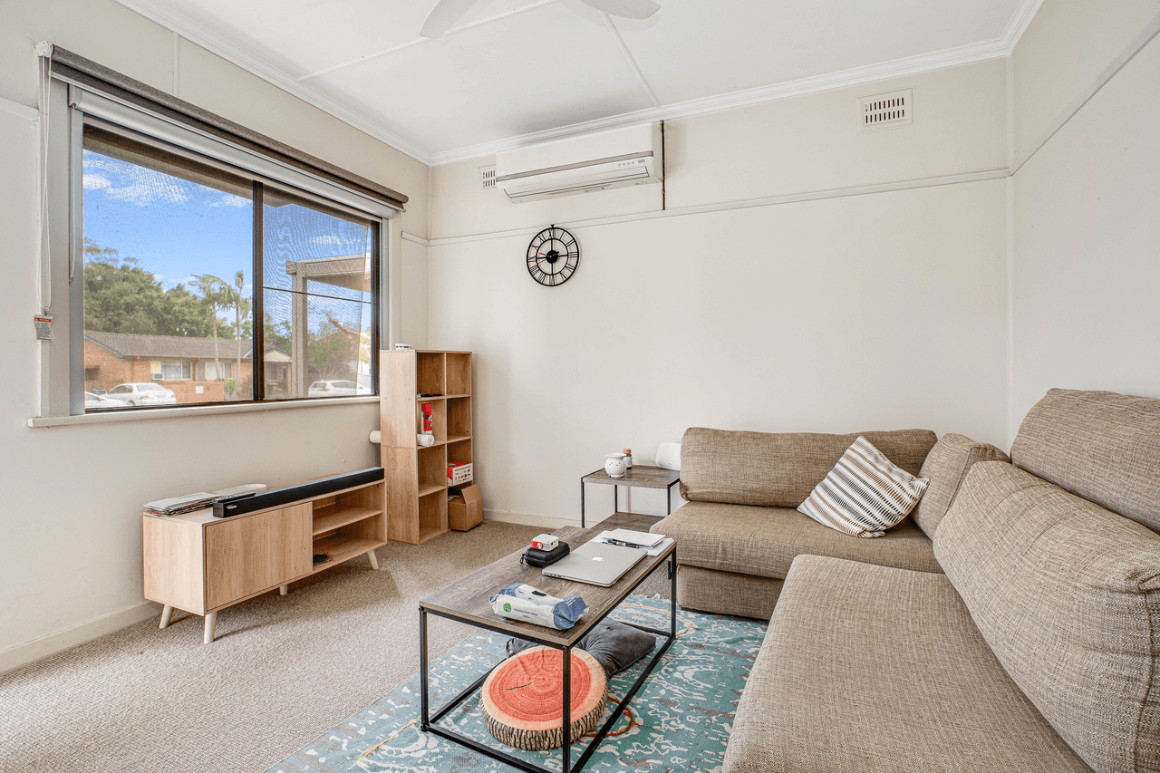 5 Western Avenue, TARRO, NSW 2322