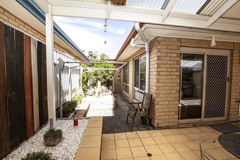 22 Driftwood Crescent, Seaford Rise, SA 5169