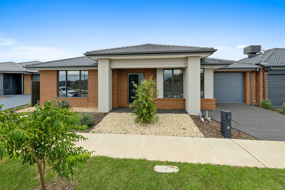 17 Stonrise Street, WOLLERT, VIC 3750