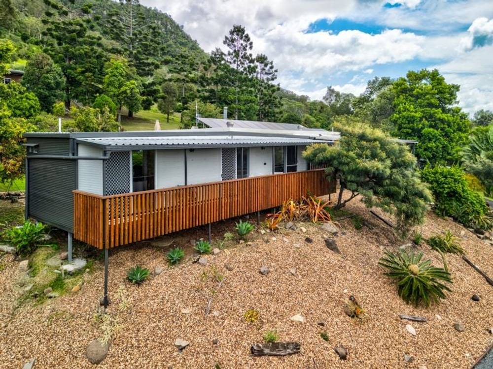 68 Myleema Road, Mount Archer, QLD 4514