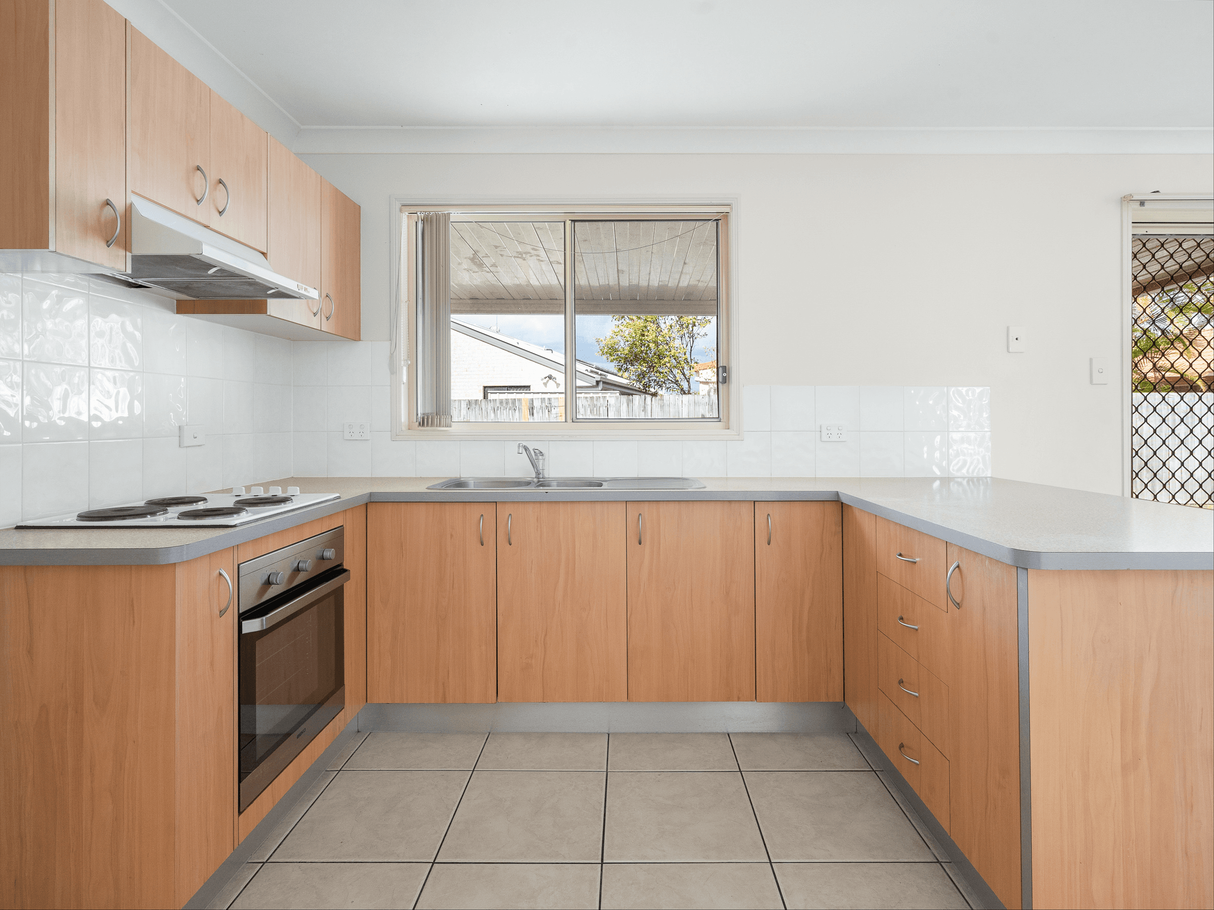 5 Lomandra Drive, Morayfield, QLD 4506
