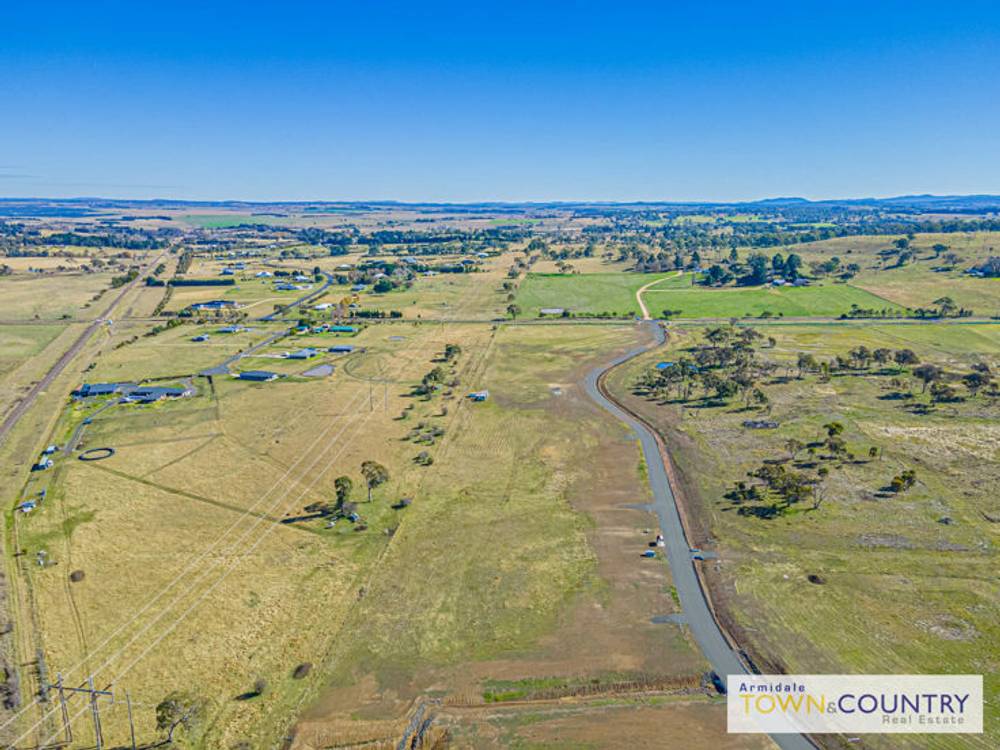 14 Varley Court, ARMIDALE, NSW 2350