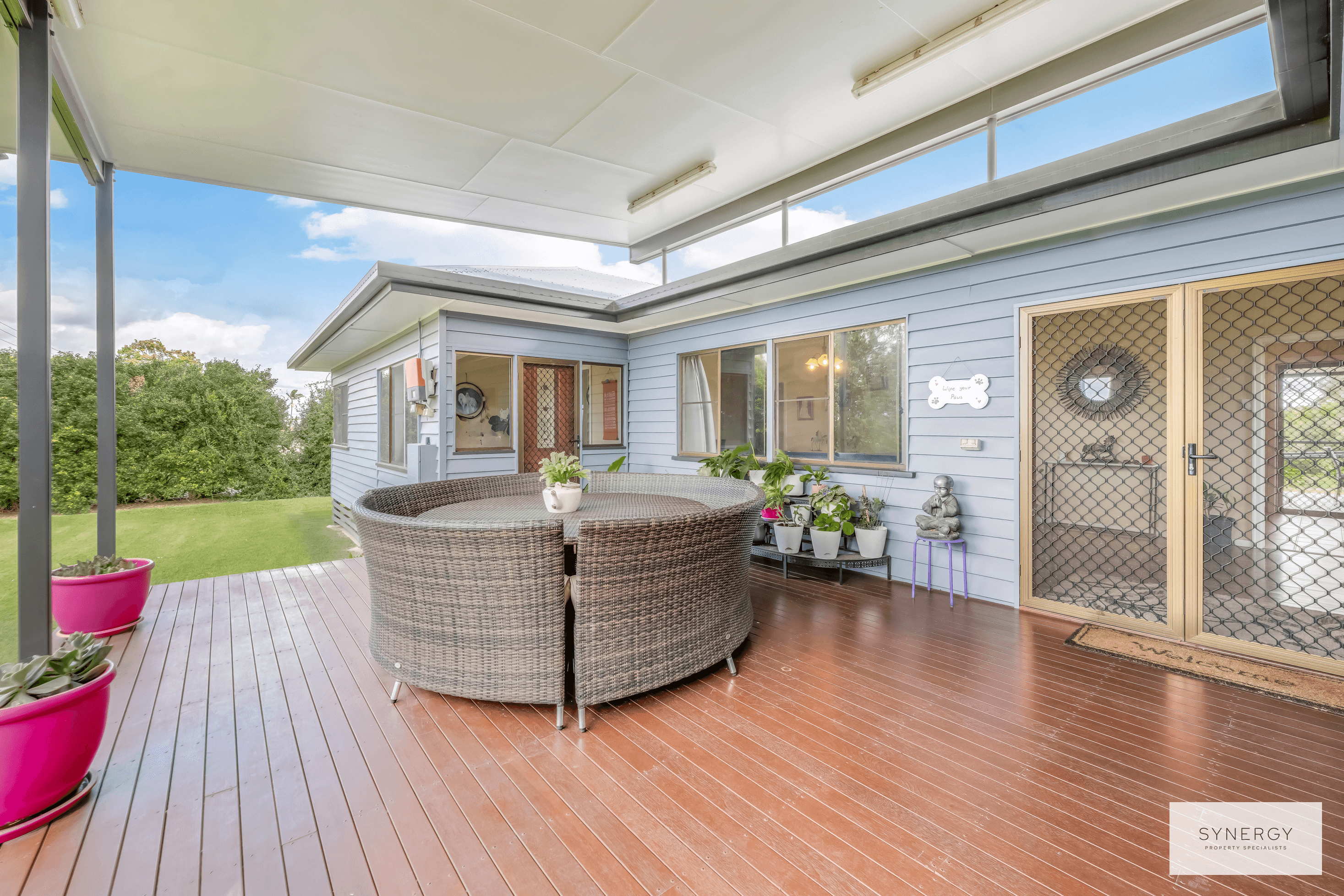 215 Hills Road, WELCOME CREEK, QLD 4670