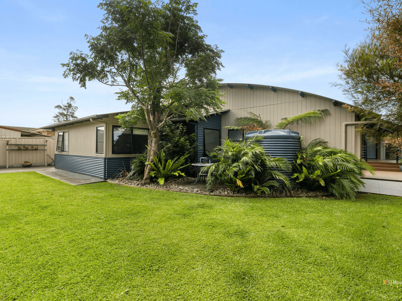 8 Maxwell Crescent, SANCTUARY POINT, NSW 2540