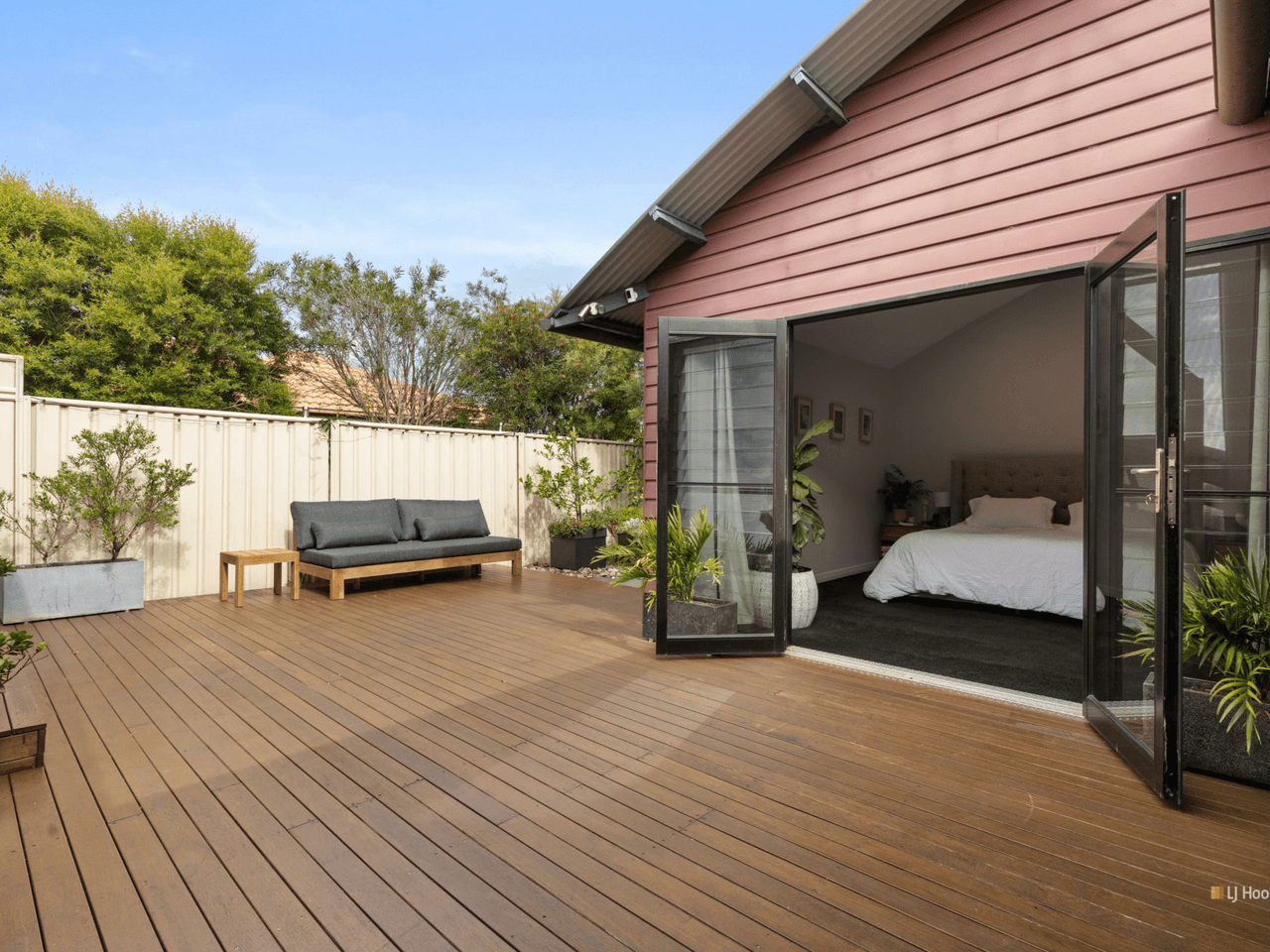 8 Maxwell Crescent, SANCTUARY POINT, NSW 2540