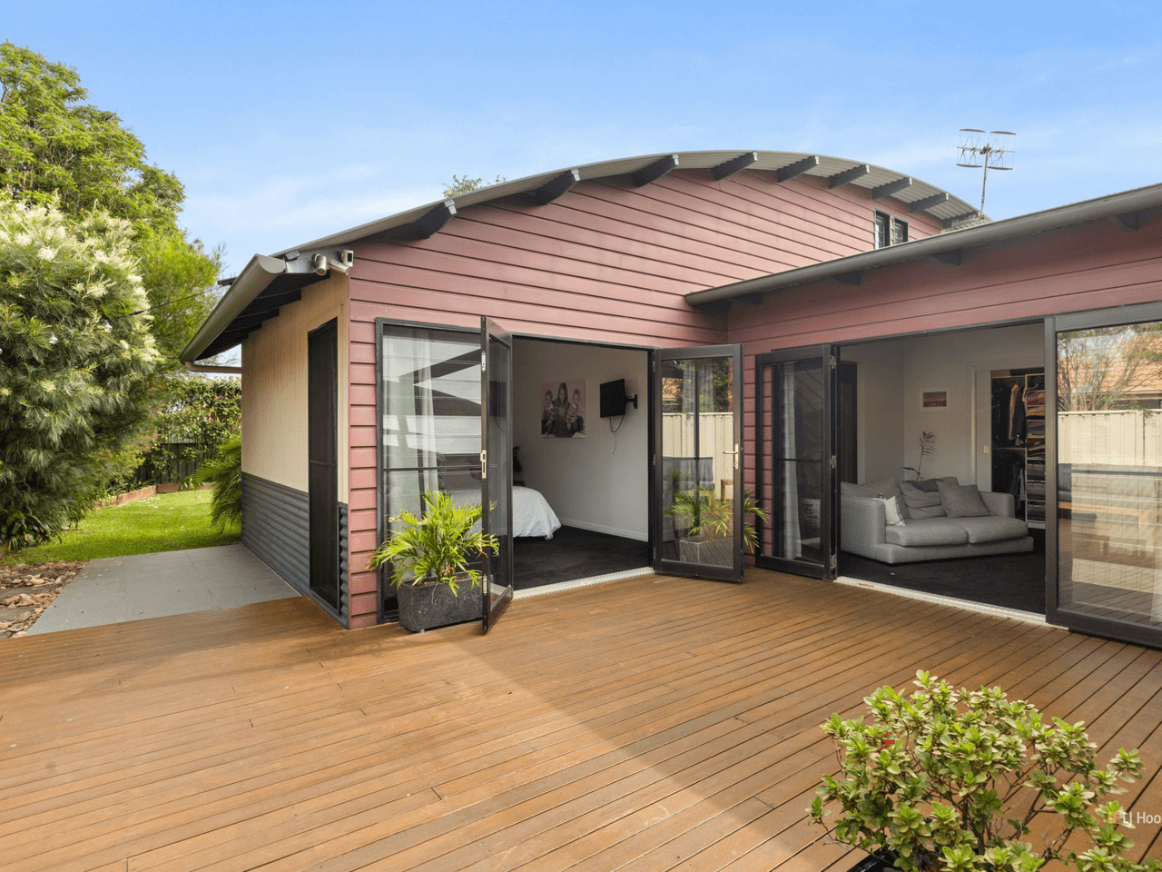 8 Maxwell Crescent, SANCTUARY POINT, NSW 2540