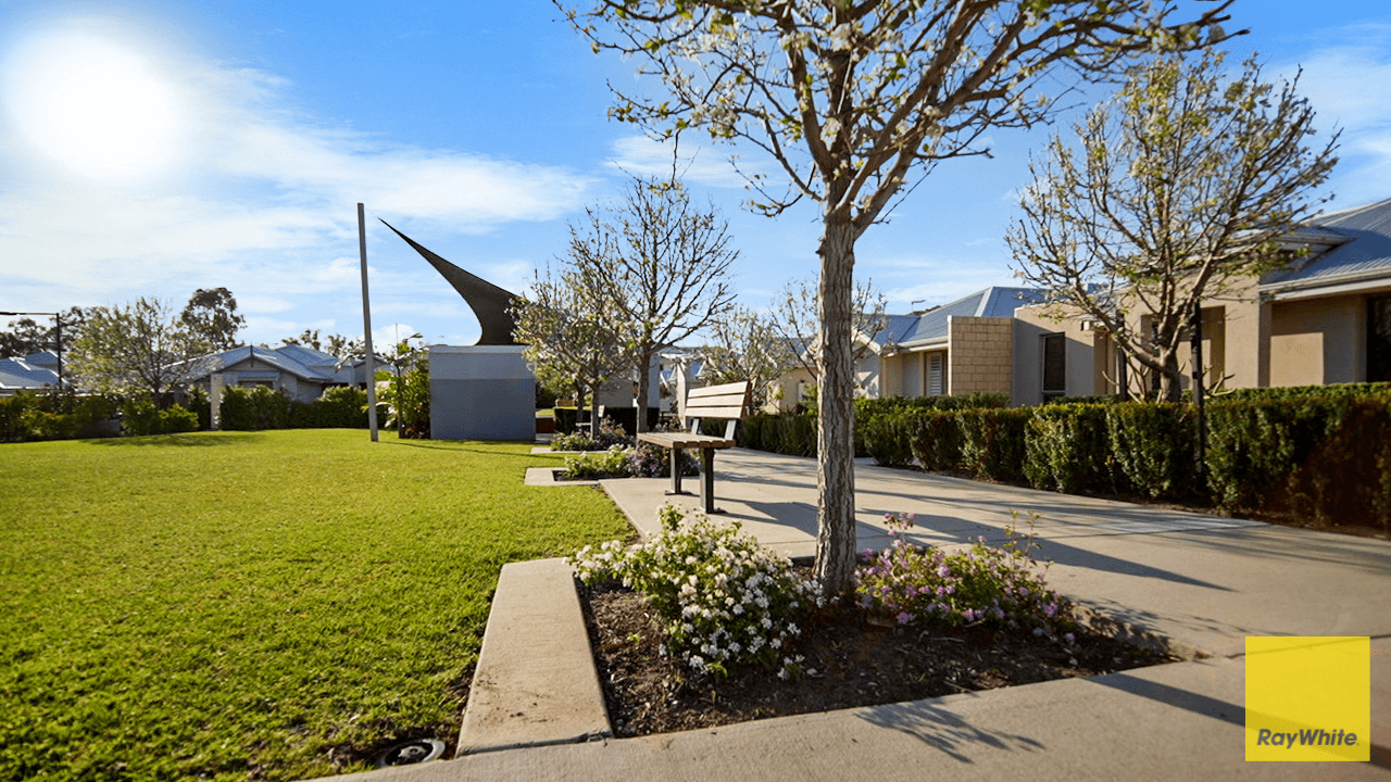 26/12 Loder Way, SOUTH GUILDFORD, WA 6055