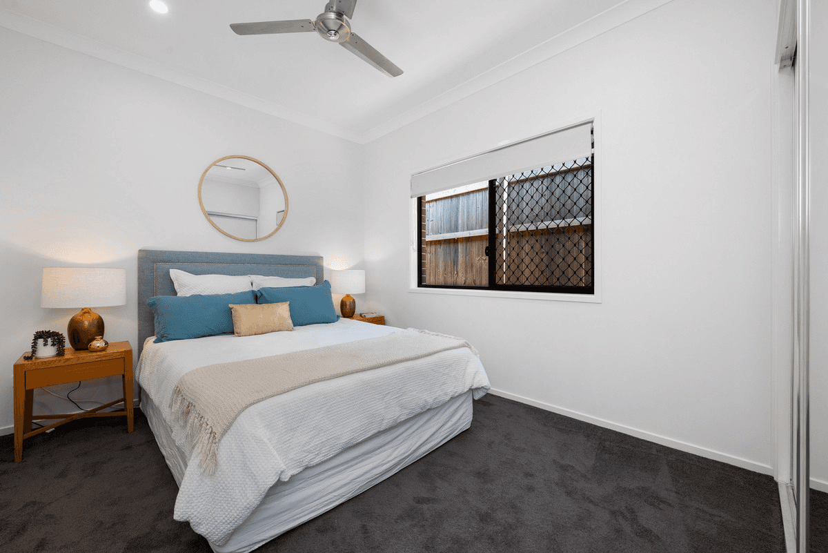 10 Vorneen Lane, Mitchelton, QLD 4053