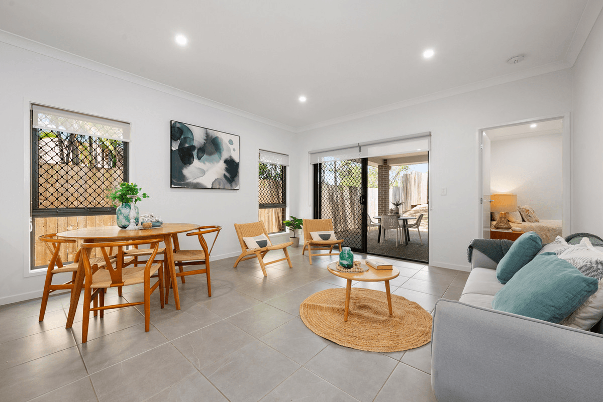 10 Vorneen Lane, Mitchelton, QLD 4053