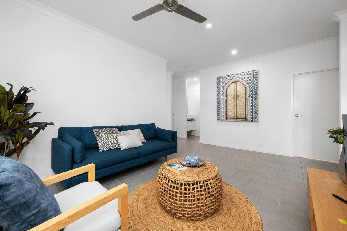 10 Vorneen Lane, Mitchelton, QLD 4053