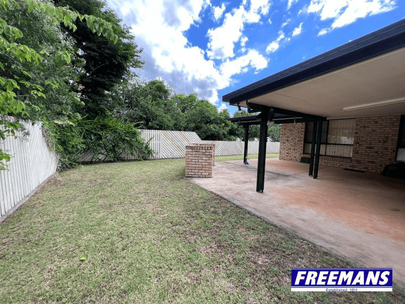 44 Sonaree Drive, KINGAROY, QLD 4610