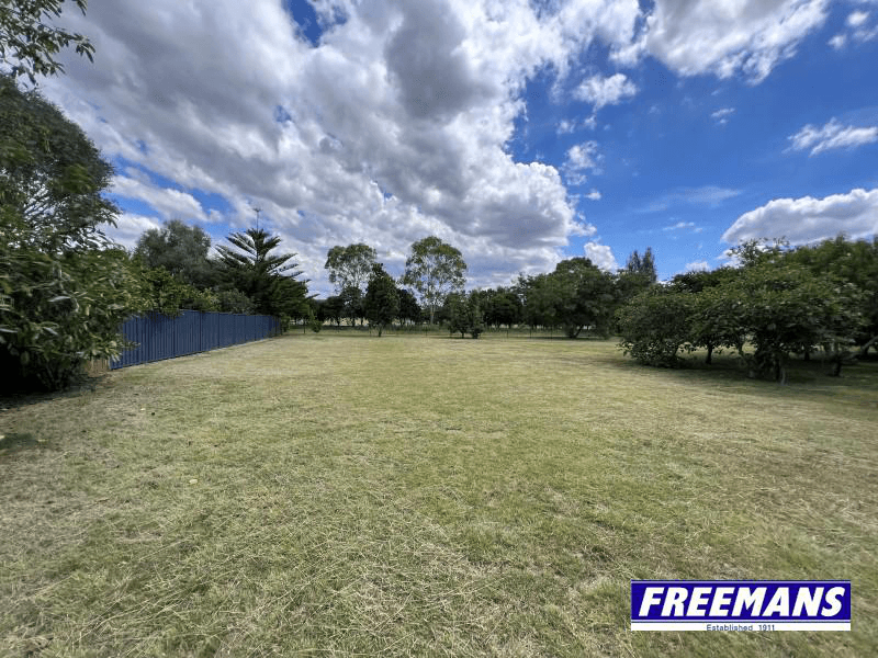 44 Sonaree Drive, KINGAROY, QLD 4610