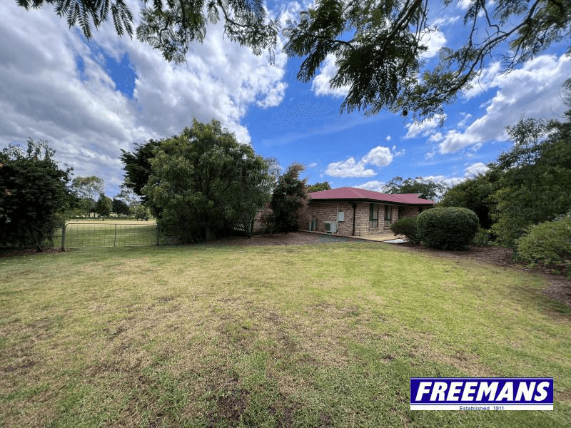 44 Sonaree Drive, KINGAROY, QLD 4610