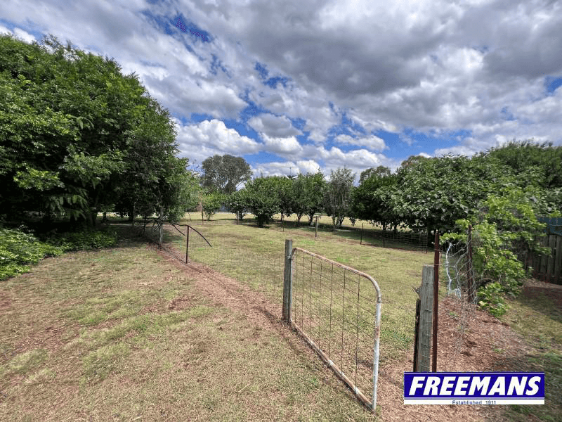 44 Sonaree Drive, KINGAROY, QLD 4610